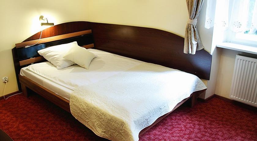 Przy Oslej Bramie Hotel Wałbrzych Kültér fotó